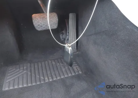 2019 Mercedes-Benz C 300 из США, поврежденный, VIN 55SWF8DB9KU302764